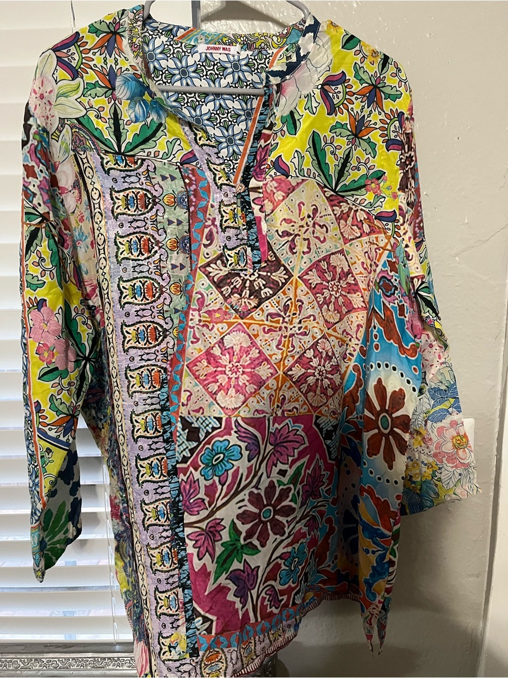 NWOT Johnny Was Silk Top XL
